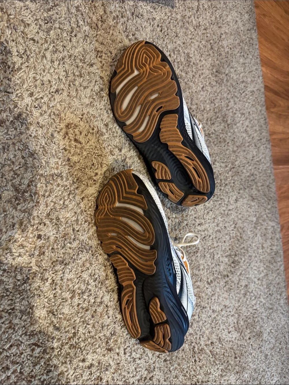 Brooks Men's White and Black Running Shoes with Tan Accents